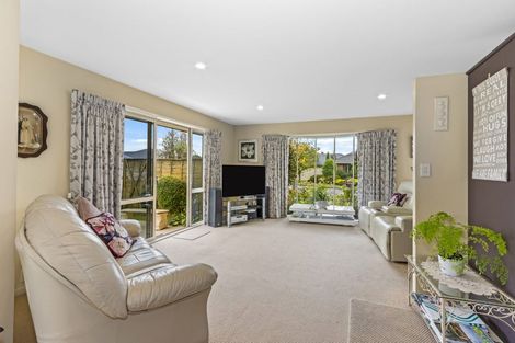 Photo of property in 22 Garforth Green, Halswell, Christchurch, 8025