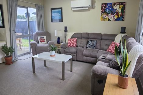 Photo of property in 2 Rose Lane, Huntington, Hamilton, 3210