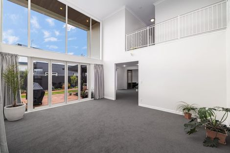 Photo of property in 92 Bibiana Street, Aidanfield, Christchurch, 8025