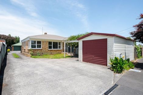 Photo of property in 58 Vardon Road, St Andrews, Hamilton, 3200