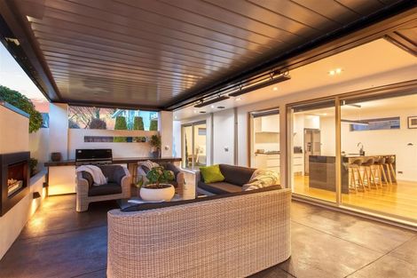 Photo of property in 19a Kahu Road, Fendalton, Christchurch, 8041