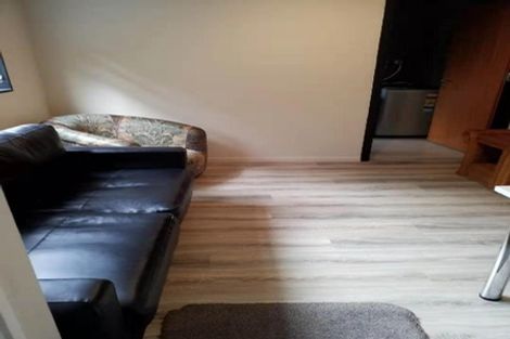 Photo of property in 208 Don Buck Road, Massey, Auckland, 0614