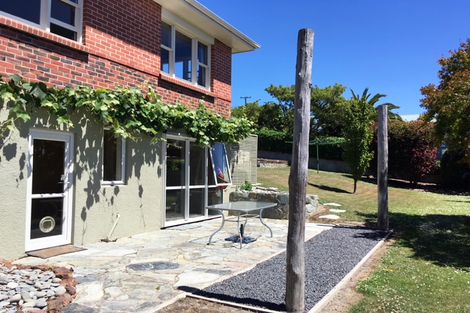 Photo of property in 10 Wye Street, Oamaru, 9400