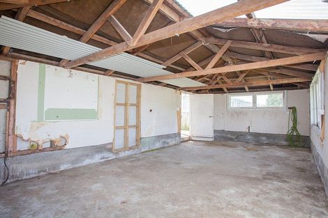 Photo of property in 3a Grey Street, Waitara, 4320