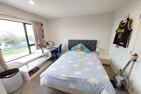 Photo of property in 54a Bleakhouse Road, Howick, Auckland, 2014