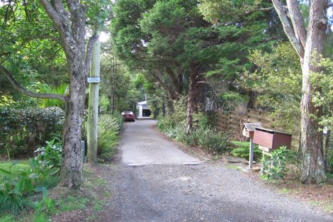 Photo of property in 29a Tane Road, Laingholm, Auckland, 0604