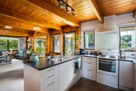 Photo of property in 3 Ngarue Place, Waitara, 4320