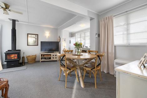 Photo of property in 42 Kiwi Road, Taihape, 4720