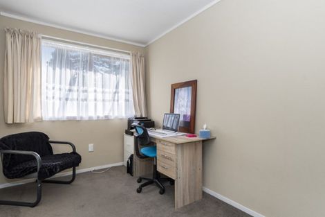 Photo of property in 1 Kaiwha Road, Welcome Bay, Tauranga, 3175