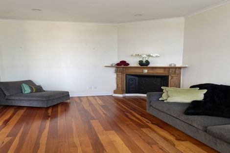 Photo of property in 17 Dedwood Terrace, Saint Marys Bay, Auckland, 1011