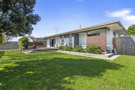 Photo of property in 7 Chadwick Place, Highbury, Palmerston North, 4412