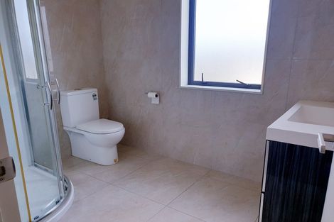 Photo of property in 24 Mantra Road, Massey, Auckland, 0614