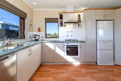 Photo of property in 1a Weka Street, Matua, Tauranga, 3110