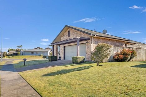 Photo of property in 1 Suffolk Drive, Otamatea, Whanganui, 4500