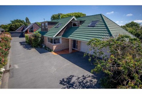 Photo of property in 4/37 Avonhead Road, Avonhead, Christchurch, 8042
