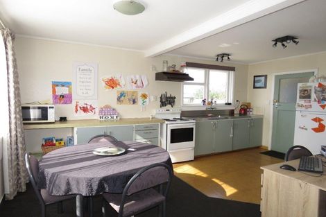 Photo of property in 303 Conyers Street, Strathern, Invercargill, 9812