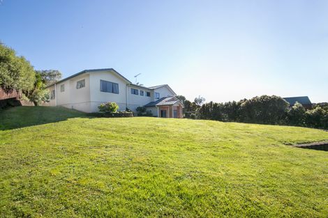 Photo of property in 16 Denehurst Drive, Waimauku, 0812