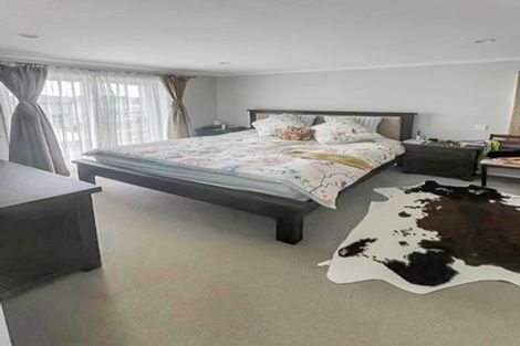 Photo of property in 80 Mackay Drive, Greenhithe, Auckland, 0632