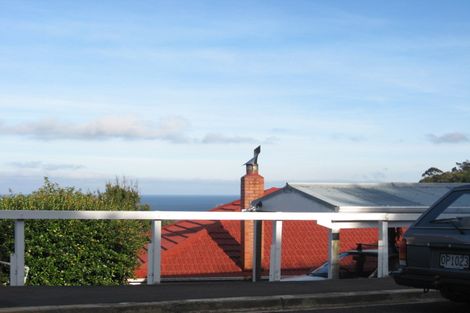 Photo of property in 21 Seaview Terrace, Kew, Dunedin, 9012