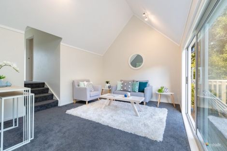 Photo of property in 44 Harbour View Road, Harbour View, Lower Hutt, 5010