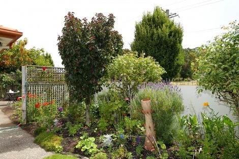 Photo of property in 2 Dules Walk, Taradale, Napier, 4112