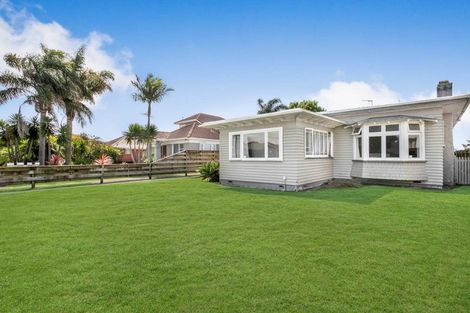Photo of property in 17 Omana Road, Papatoetoe, Auckland, 2025
