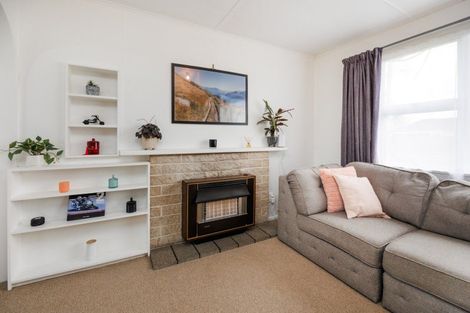 Photo of property in 3 Elizabeth Street, Feilding, 4702