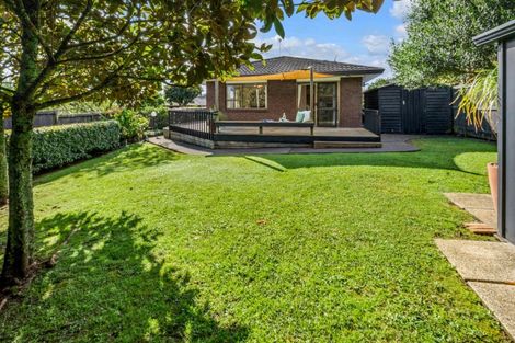 Photo of property in 2/5 Askew Place, Farm Cove, Auckland, 2012