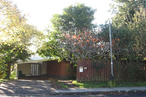 Photo of property in 6 Lawrence Crescent, Hillpark, Auckland, 2102