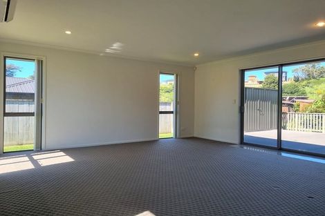 Photo of property in 19 Fernbrook Drive, Hurworth, New Plymouth, 4310