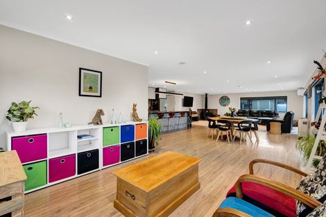 Photo of property in 18a Estate Grove, Inglewood, 4330