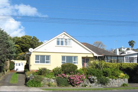 Photo of property in 30 Rimu Street, Strandon, New Plymouth, 4312