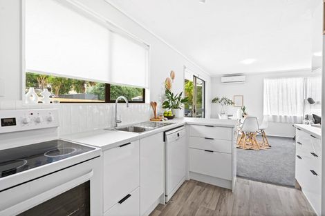 Photo of property in 7 Eureka Place, Parahaki, Whangarei, 0112