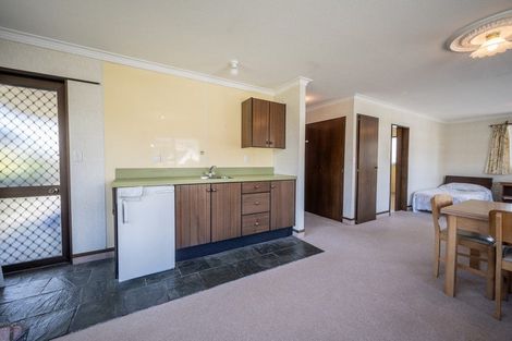 Photo of property in 2 Hart Place, Bridge Hill, Alexandra, 9320