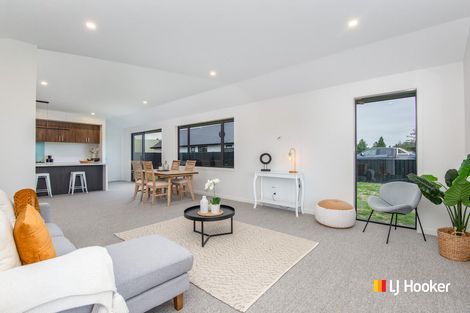 Photo of property in 44 Constitution Avenue, Milton, 9220