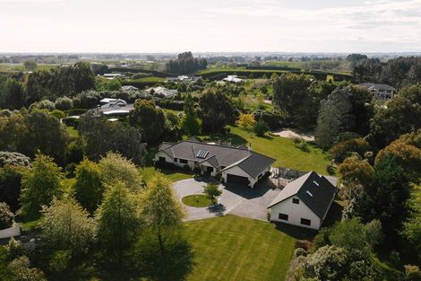 Photo of property in 45 Dobsons Lane, Kelvin Grove, Palmerston North, 4470