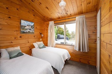 Photo of property in 14 Kereru Street, Two Mile Bay, Taupo, 3330