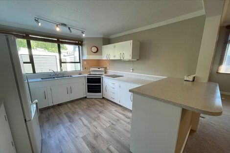 Photo of property in 5 Mason Terrace, Gonville, Whanganui, 4501