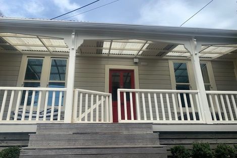 Photo of property in 11 Danube Street, Island Bay, Wellington, 6023