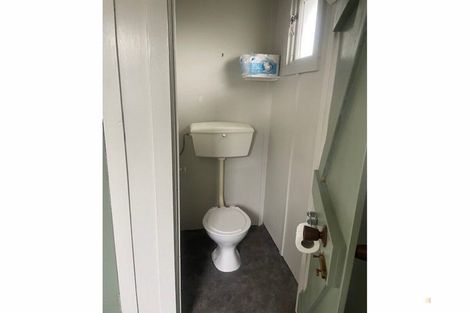 Photo of property in 8 Holmes Street, Waimate, 7924