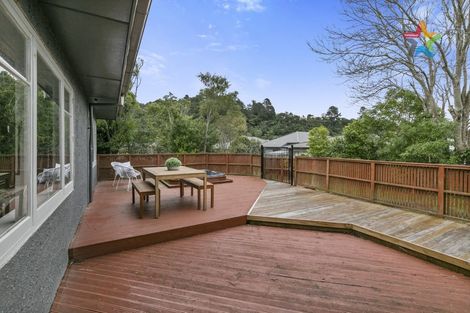 Photo of property in 404 Stokes Valley Road, Stokes Valley, Lower Hutt, 5019