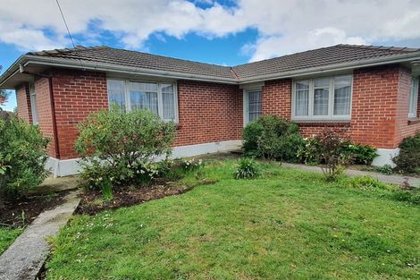 Photo of property in 10 Parsonage Road, Waimate, 7924
