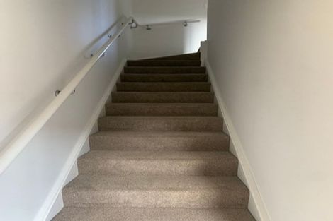 Photo of property in 5/9 Surrey Street, Tawa, Wellington, 5028