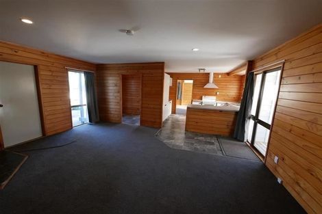 Photo of property in 91 St Annes Crescent, Wattle Downs, Auckland, 2103