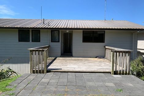 Photo of property in 1/35 D'oyly Drive, Stanmore Bay, Whangaparaoa, 0932