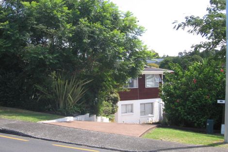 Photo of property in 10 Downing Street, Glenfield, Auckland, 0629
