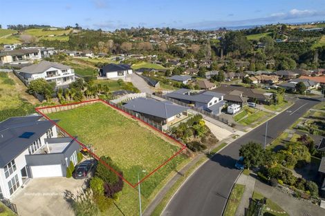 Photo of property in 93 Oteki Park Drive, Welcome Bay, Tauranga, 3112