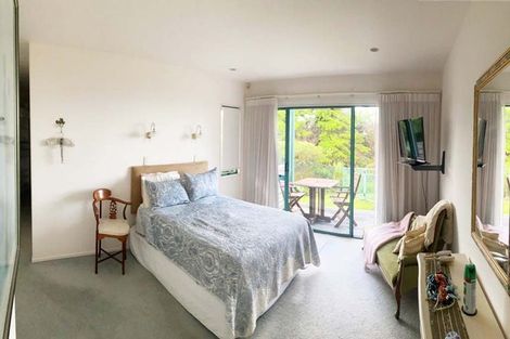 Photo of property in 4 Savoy Road, Orewa, 0931