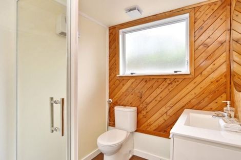 Photo of property in 6 Medbury Terrace, Fendalton, Christchurch, 8041