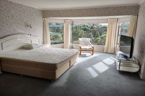 Photo of property in 7 David Beattie Place, Chatswood, Auckland, 0626